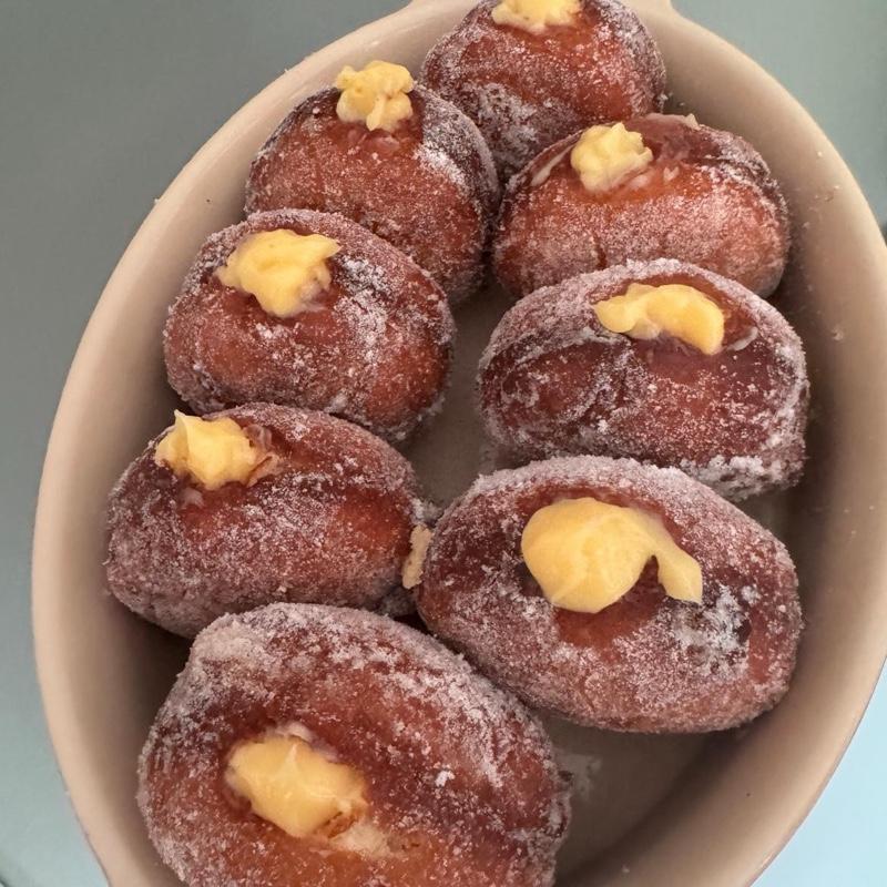 Gluten-Free Vanilla Custard Doughnut